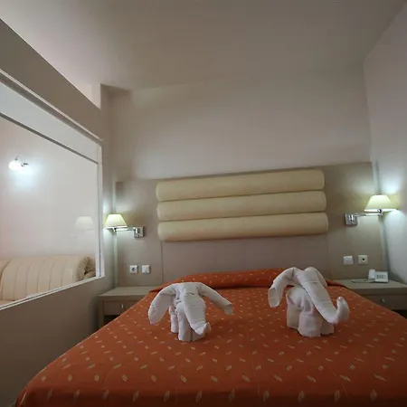 Zorbas Hotel 4*