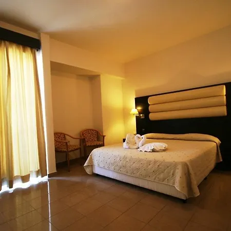 Hotel Zorbas