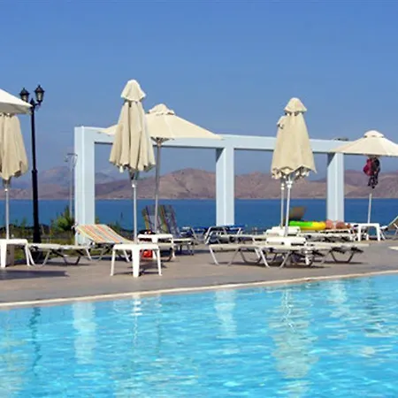 Zorbas Hotel 4*