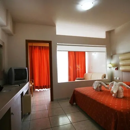 Zorbas Hotel 4*