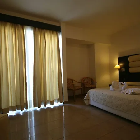 Hotel Zorbas